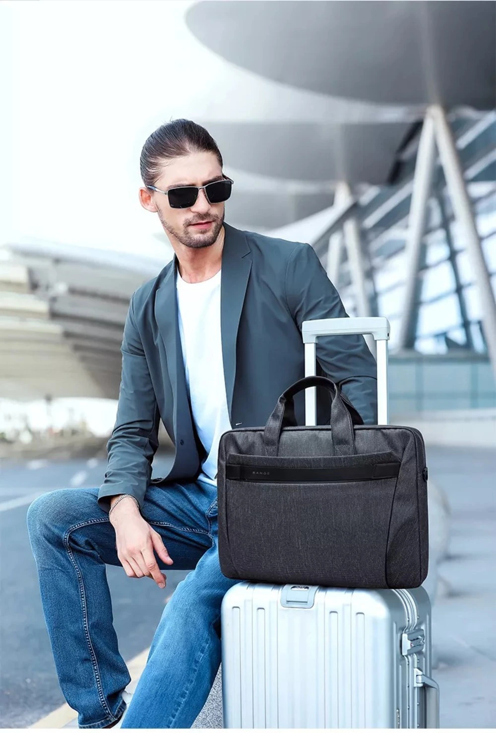 Tìm hiểu toàn diện về cặp đựng MacBook – Phong cách, Bảo vệ và Tiện lợi trong Từng bước